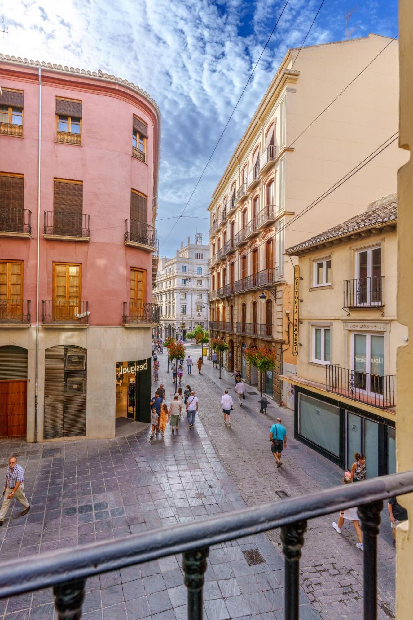 Apartmán Aile Granada - Hostatel Exteriér fotografie