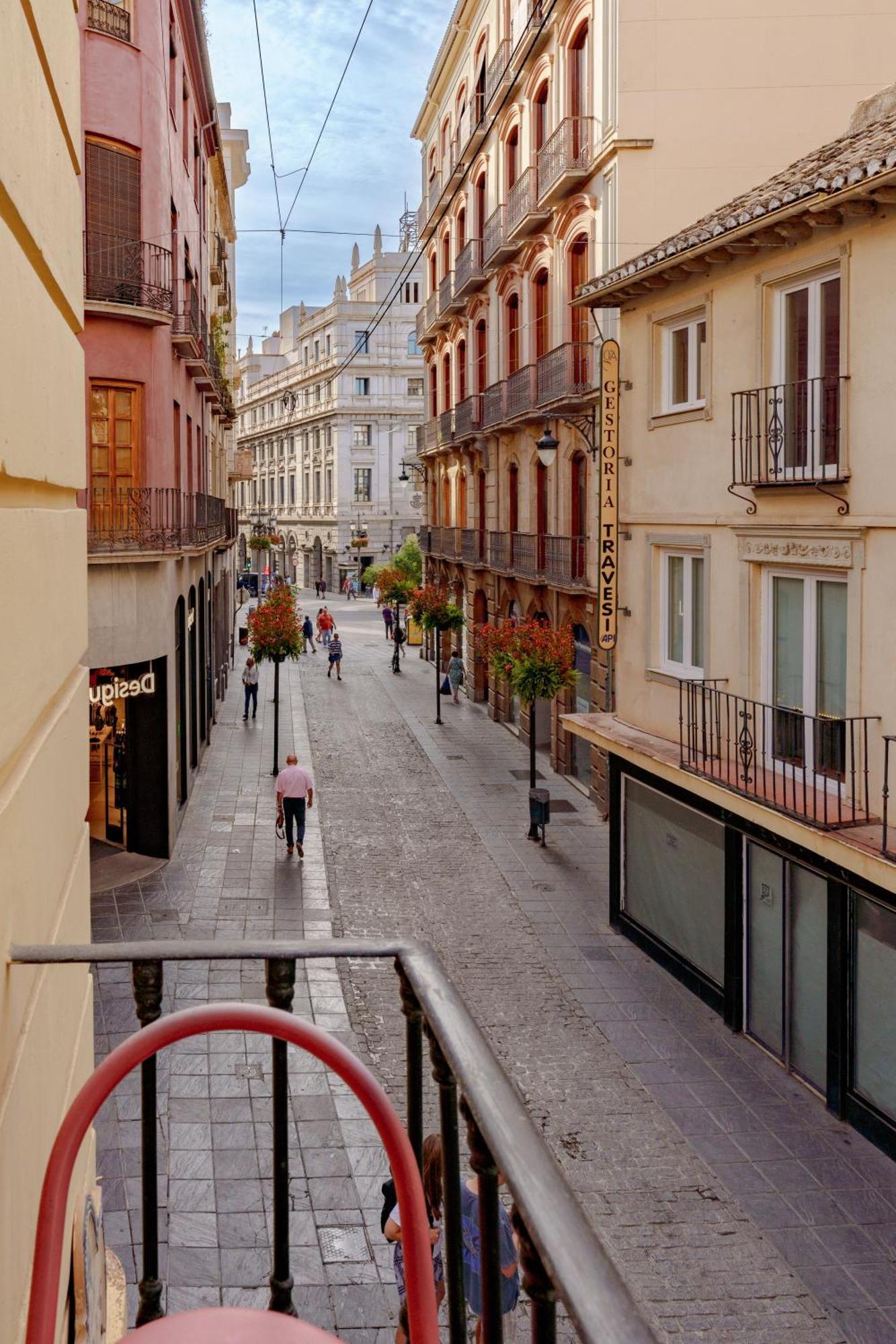 Apartmán Aile Granada - Hostatel Exteriér fotografie