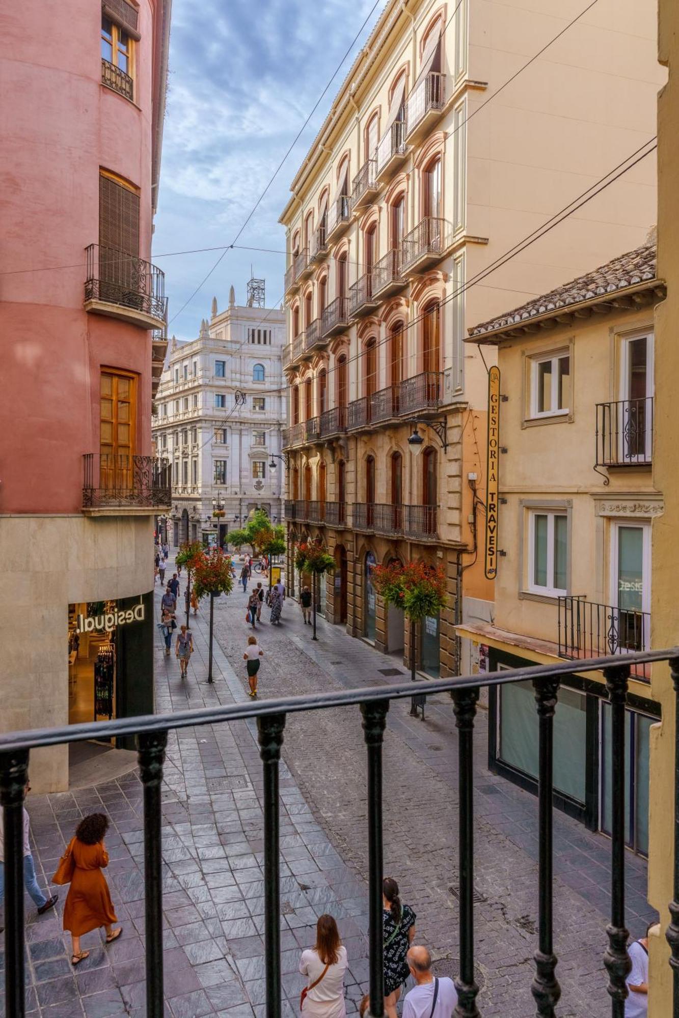 Apartmán Aile Granada - Hostatel Exteriér fotografie