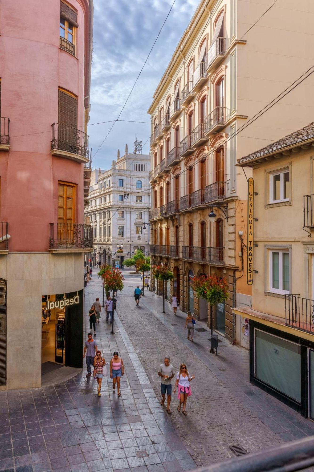 Apartmán Aile Granada - Hostatel Exteriér fotografie